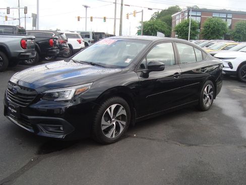 Used 2022 Subaru Legacy Premium AWD/4WD image 1