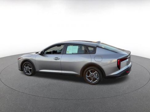 Used 2025 Kia K4 FWD image 10