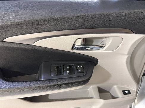 Used 2020 Honda Pilot LX image 12