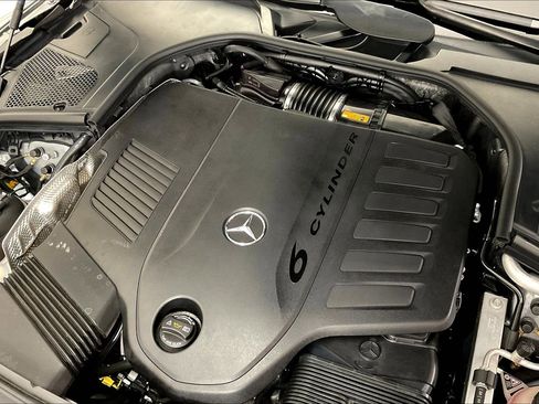 Certified 2023 Mercedes-Benz S 500 4MATIC image 31