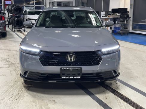 New 2025 Honda Accord EX-L image 2