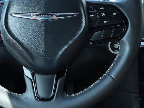 Used 2022 Chrysler 300 S image 57