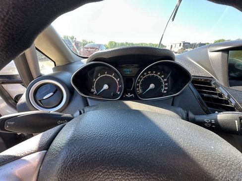 Used 2019 Ford Fiesta SE w/ Equipment Group 201A FWD image 10