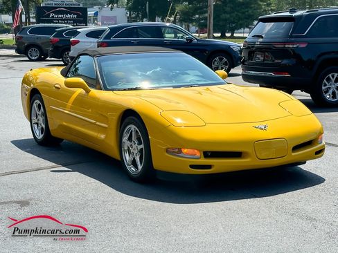 Used 2003 Chevrolet Corvette Convertible w/ Preferred Equipment Group1 image 39