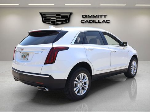 New 2026 Cadillac XT5 Luxury image 5