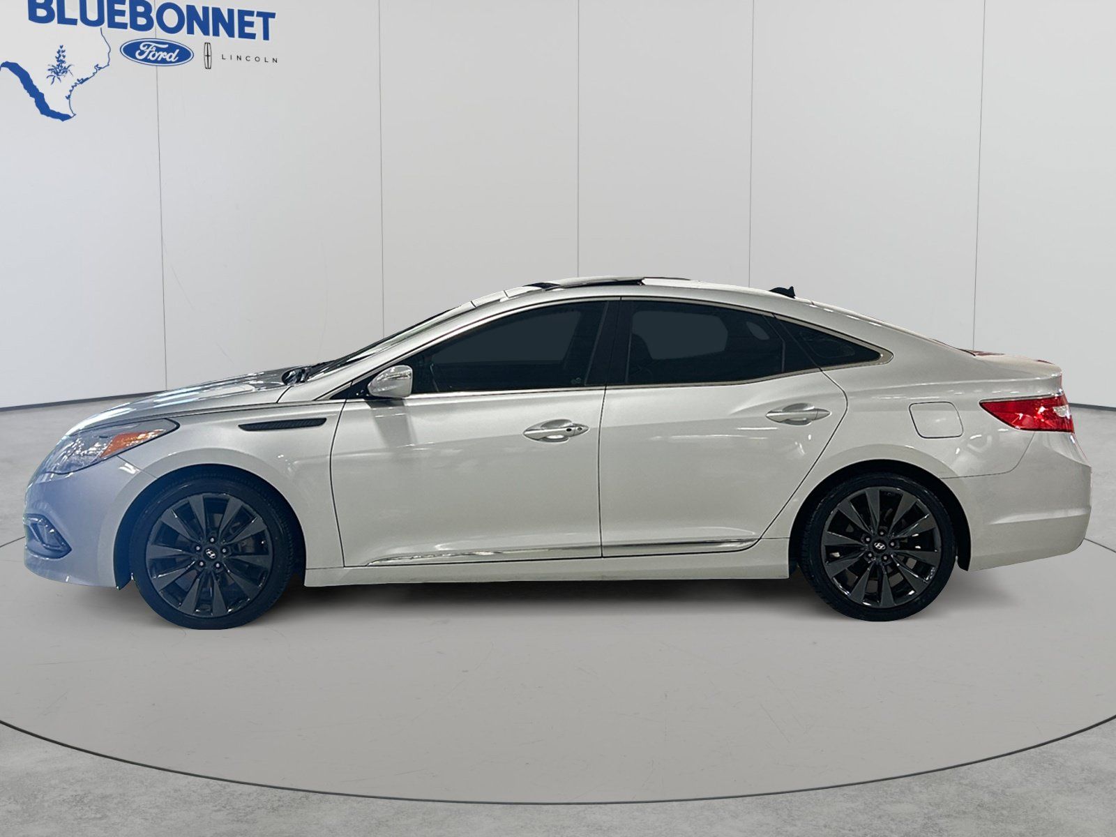 Used 2017 Hyundai Azera Limited FWD image 8
