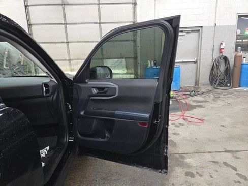 Used 2023 Ford Bronco Sport Outer Banks image 26