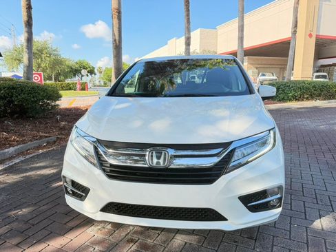 Used 2018 Honda Odyssey Touring image 8