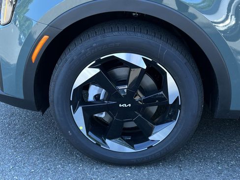 New 2026 Kia Sorento EX AWD/4WD image 17