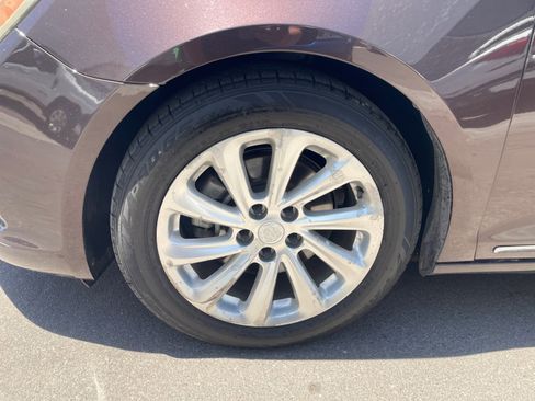 Used 2015 Buick LaCrosse Leather FWD image 11