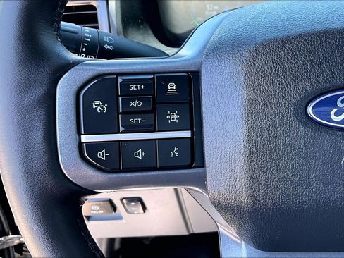 Used 2025 Ford F150 Lightning Flash AWD/4WD image 22