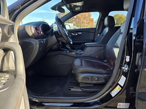 Used 2025 Chevrolet Blazer RS image 14