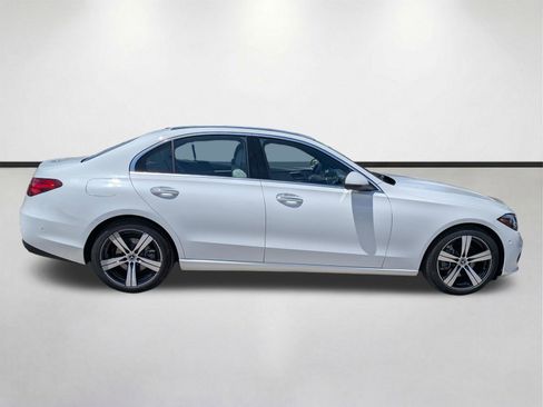 Used 2025 Mercedes-Benz C 300 Sedan image 3