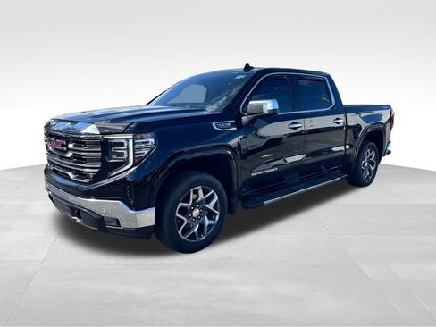 Used 2022 GMC Sierra 1500 SLT w/ SLT Premium Plus Package image 1