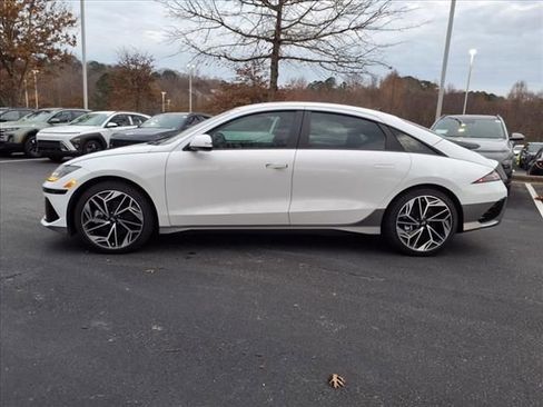 New 2024 Hyundai Ioniq 6 SEL image 18