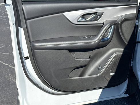 Used 2022 Chevrolet Blazer LT w/ Redline Edition image 11