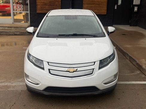 Used 2015 Chevrolet Volt FWD image 9