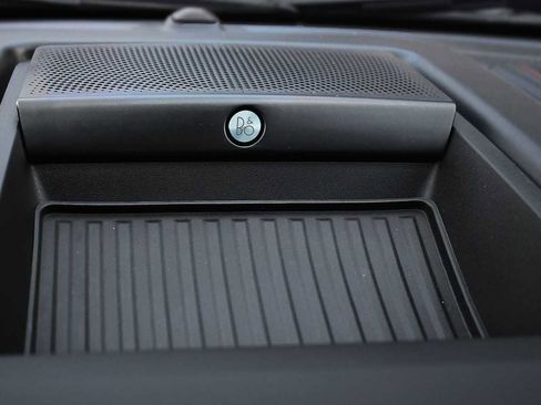 Used 2021 Ford Expedition Limited image 21