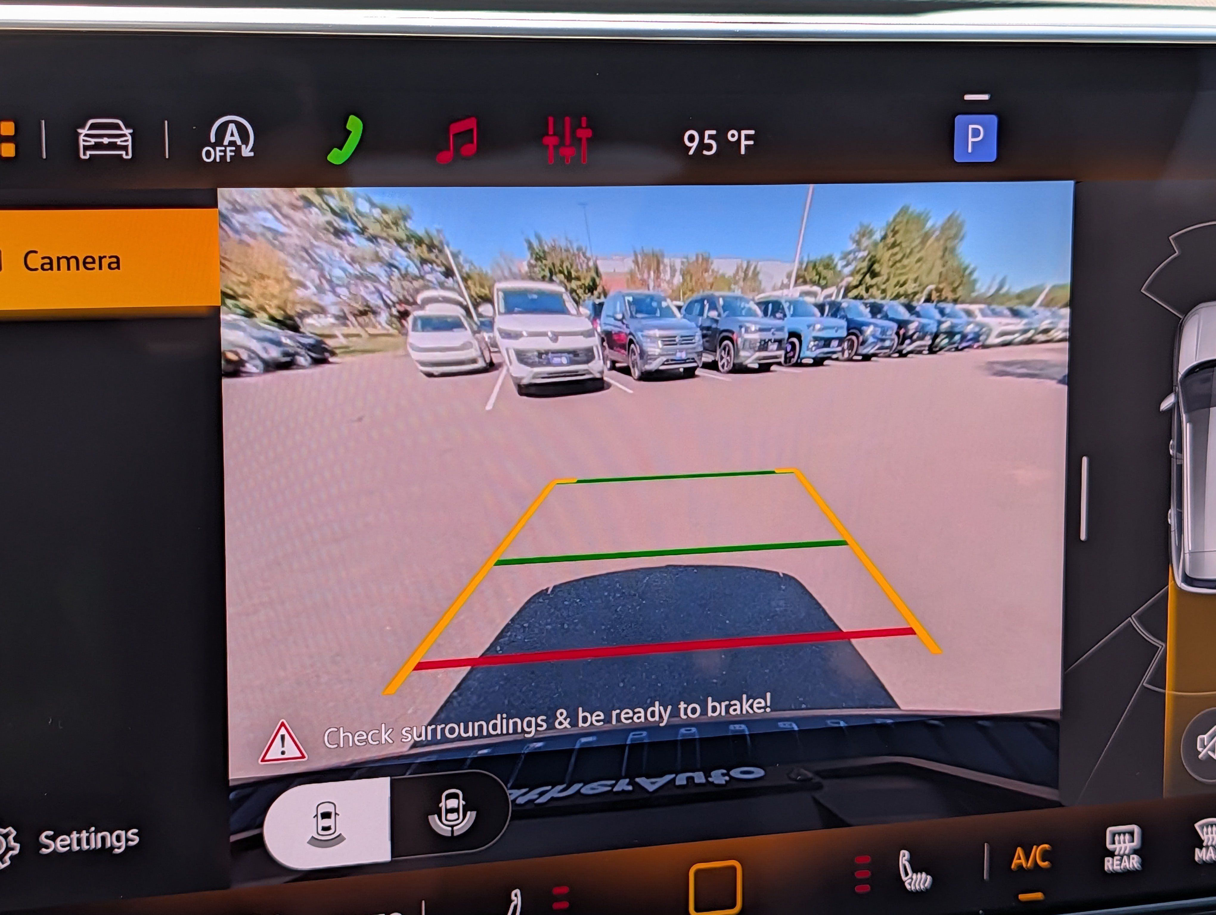 Certified 2026 Volkswagen Tiguan SE R-Line AWD/4WD image 27