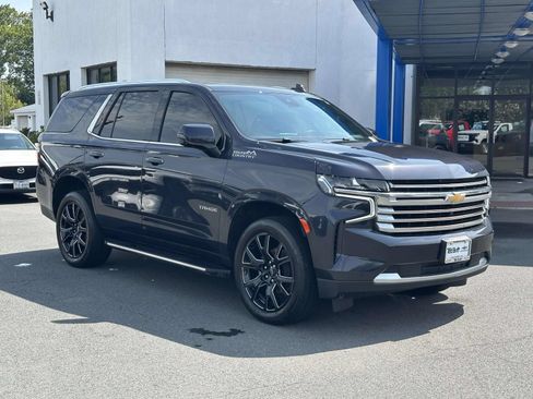 Used 2023 Chevrolet Tahoe High Country AWD/4WD image 3