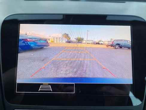 Used 2025 Chevrolet Malibu LT FWD image 19