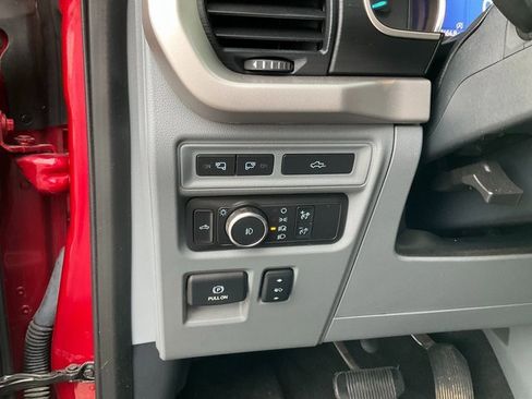 Used 2021 Ford F150 XLT w/ Equipment Group 302A High image 9