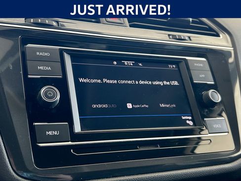 Used 2020 Volkswagen Tiguan S image 21