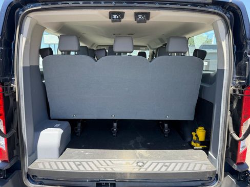 Used 2018 Ford Transit 150 XL RWD image 11