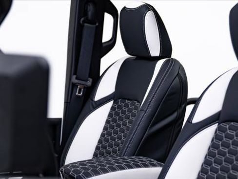 Used 2026 Jeep Wrangler Unlimited Sport image 27