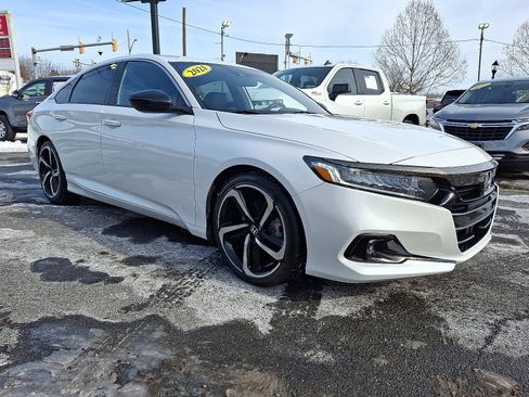 Used 2021 Honda Accord Sport image 7