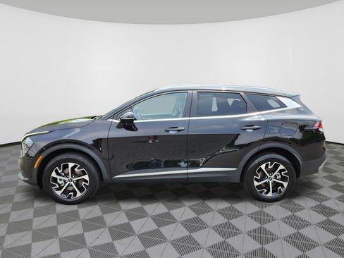Used 2025 Kia Sportage EX AWD/4WD image 5