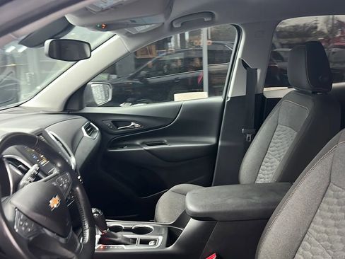 Used 2019 Chevrolet Equinox LT image 33