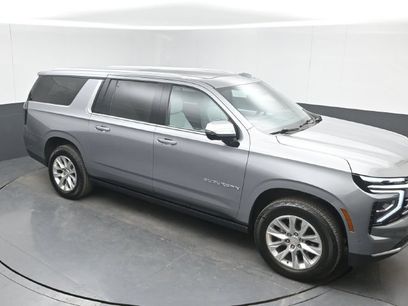 Used 2025 Chevrolet Suburban Premier