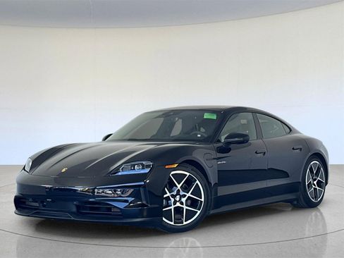 Used 2025 Porsche Taycan image 1