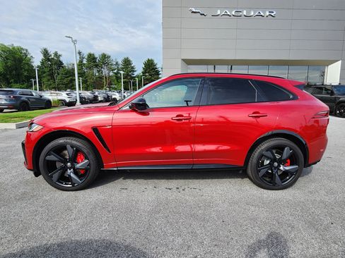 Used 2026 Jaguar F-PACE SVR AWD/4WD image 5