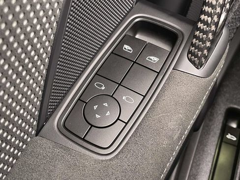 Certified 2025 Porsche 911 GT3 RS RWD image 30