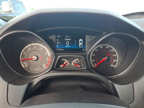 Used 2017 Ford Focus ST FWD image 27