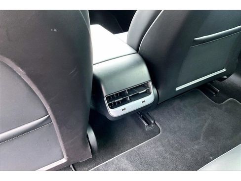 Used 2019 Tesla Model 3 Long Range AWD/4WD image 31