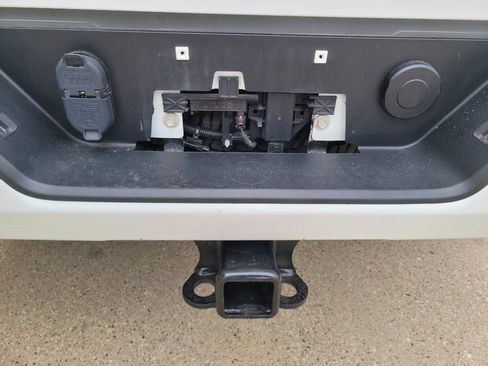 Used 2022 GMC Sierra 2500 AT4 AWD/4WD image 12