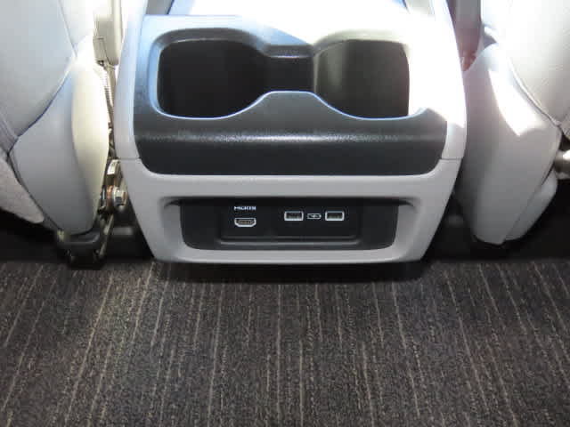 Used 2024 Honda Odyssey Touring image 26