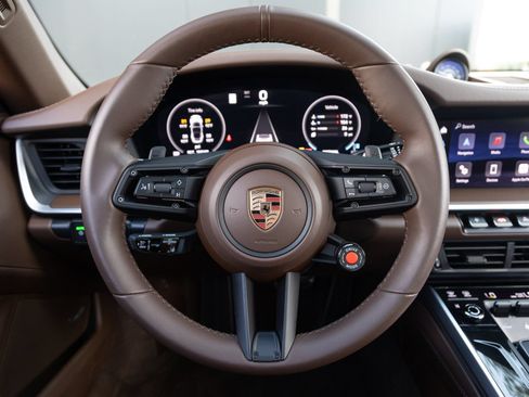 Certified 2026 Porsche 911 Targa 4 GTS AWD/4WD image 15
