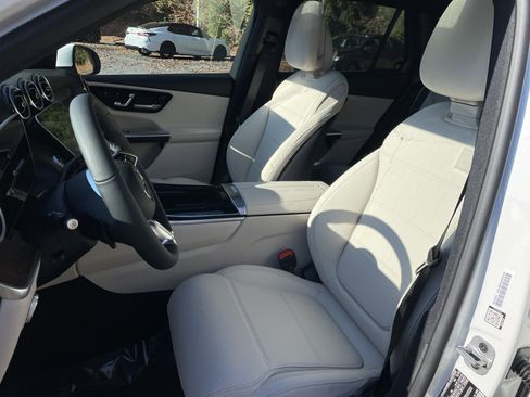 New 2026 Mercedes-Benz GLC 300 4MATIC image 21