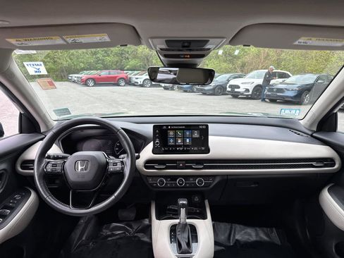 Used 2024 Honda HR-V EX-L image 31