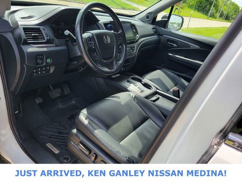 Used 2023 Honda Ridgeline RTL-E image 11