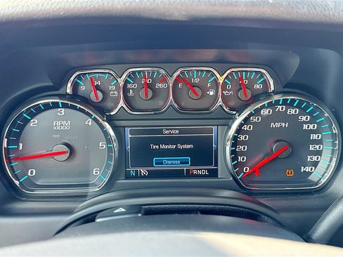 Used 2018 Chevrolet Tahoe LT RWD image 13