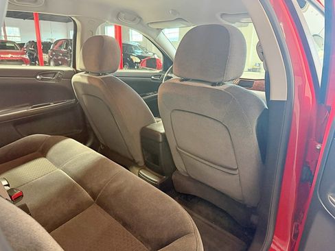 Used 2011 Chevrolet Impala LT image 32