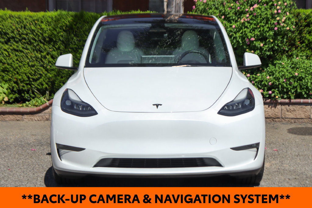Used 2023 Tesla Model Y Performance AWD/4WD image 3