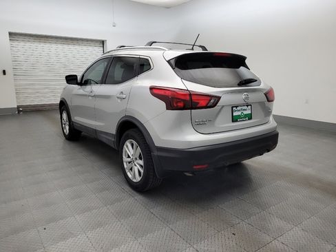 Used 2019 Nissan Rogue Sport SV image 5
