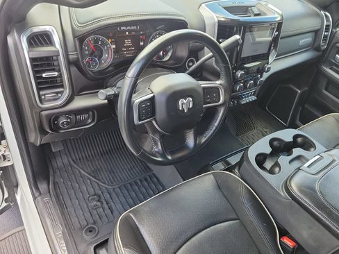 Used 2022 RAM 2500 Laramie AWD/4WD image 11