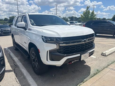 Used 2021 Chevrolet Tahoe Z71 w/ Z71 Signature Package AWD/4WD image 5